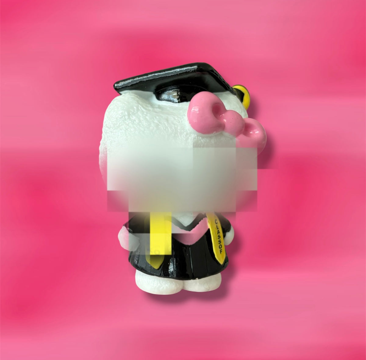 Graduation Kt Figure 🎓🎀 (Large)