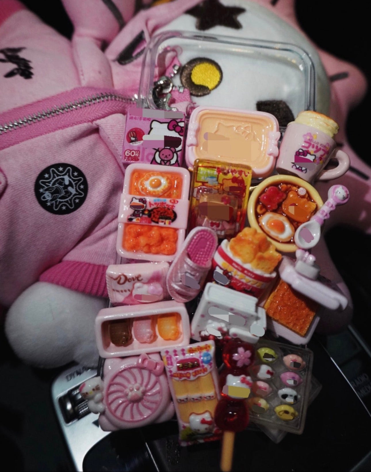 Foodie Cases & Charms 🥡🎀